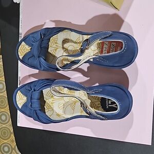 Women Shoes Charles clinkhard